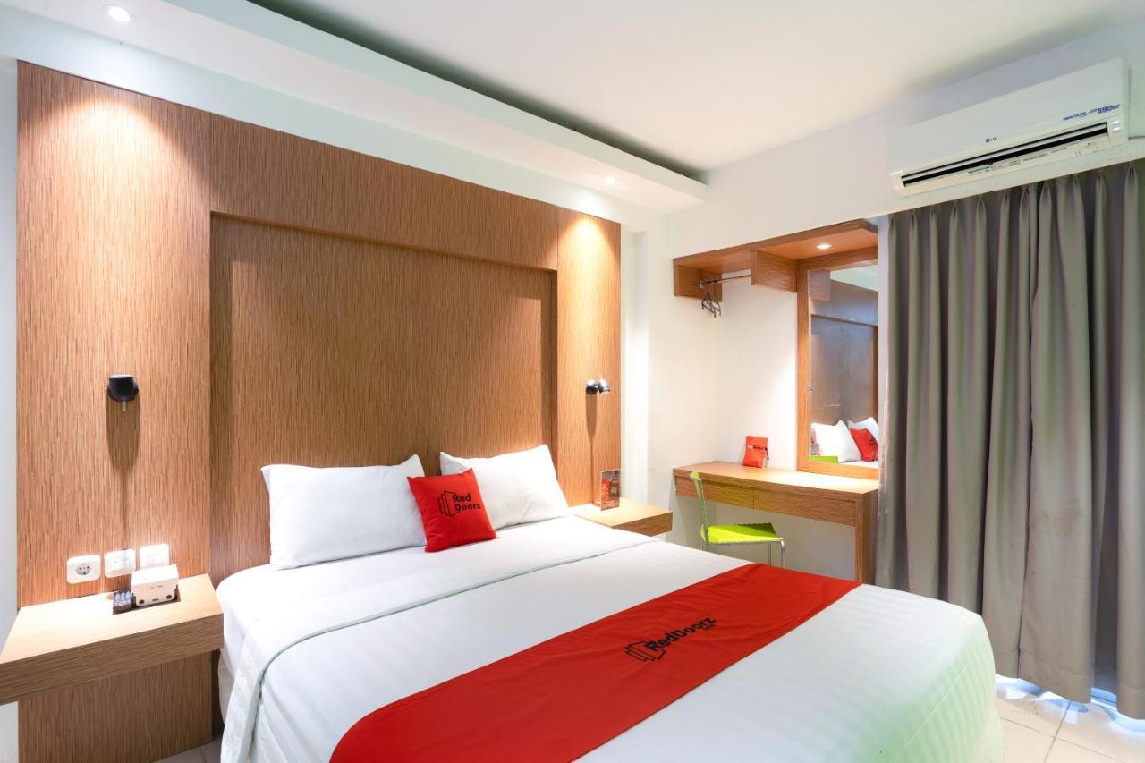 Reddoorz Apartment At Bogor Valley Экстерьер фото